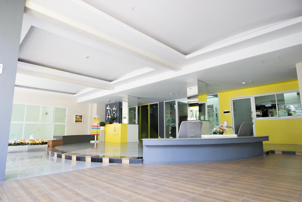 A18 Hotel Nonthaburi Eksteriør billede